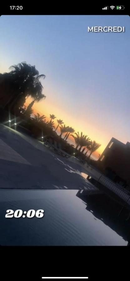 Paradis Plage Pieds Dans L'Eau - Superbe Appartement & Jaccuzi Agadir Buitenkant foto