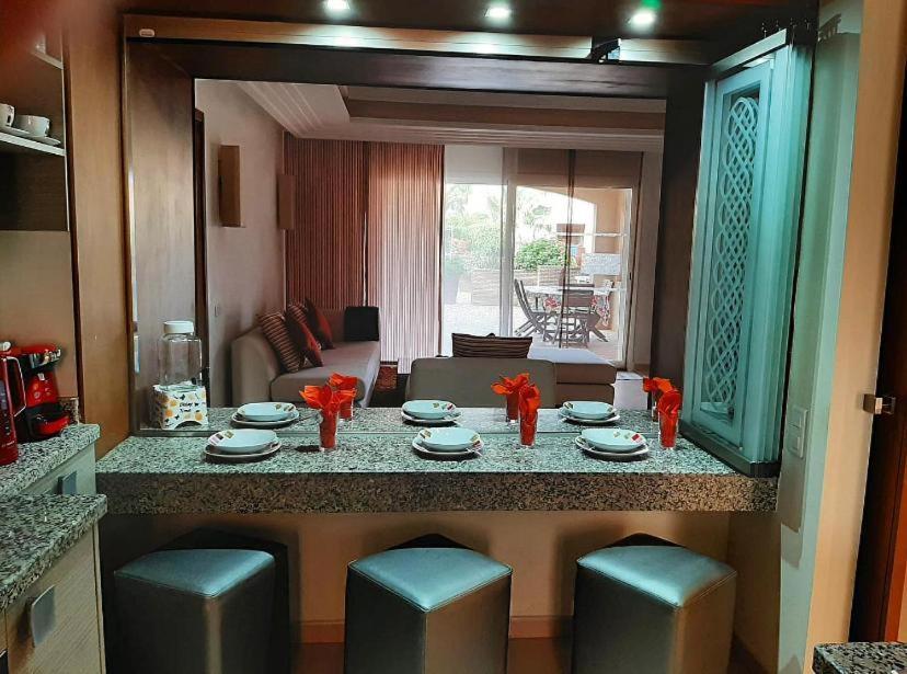 Paradis Plage Pieds Dans L'Eau - Superbe Appartement & Jaccuzi Agadir Buitenkant foto